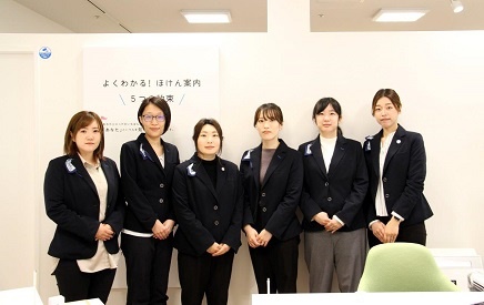 店内・スタッフの紹介02