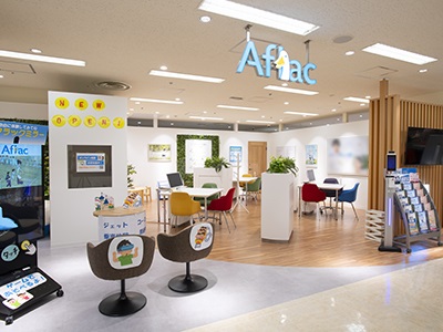 店内・スタッフの紹介01