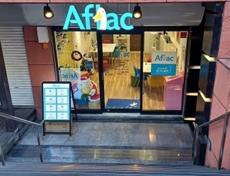 店内・スタッフの紹介01