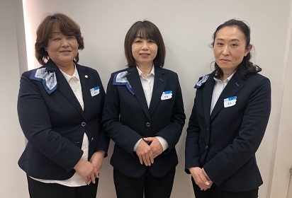 店内・スタッフの紹介02