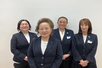 店内・スタッフの紹介02