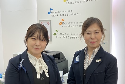 店内・スタッフの紹介02