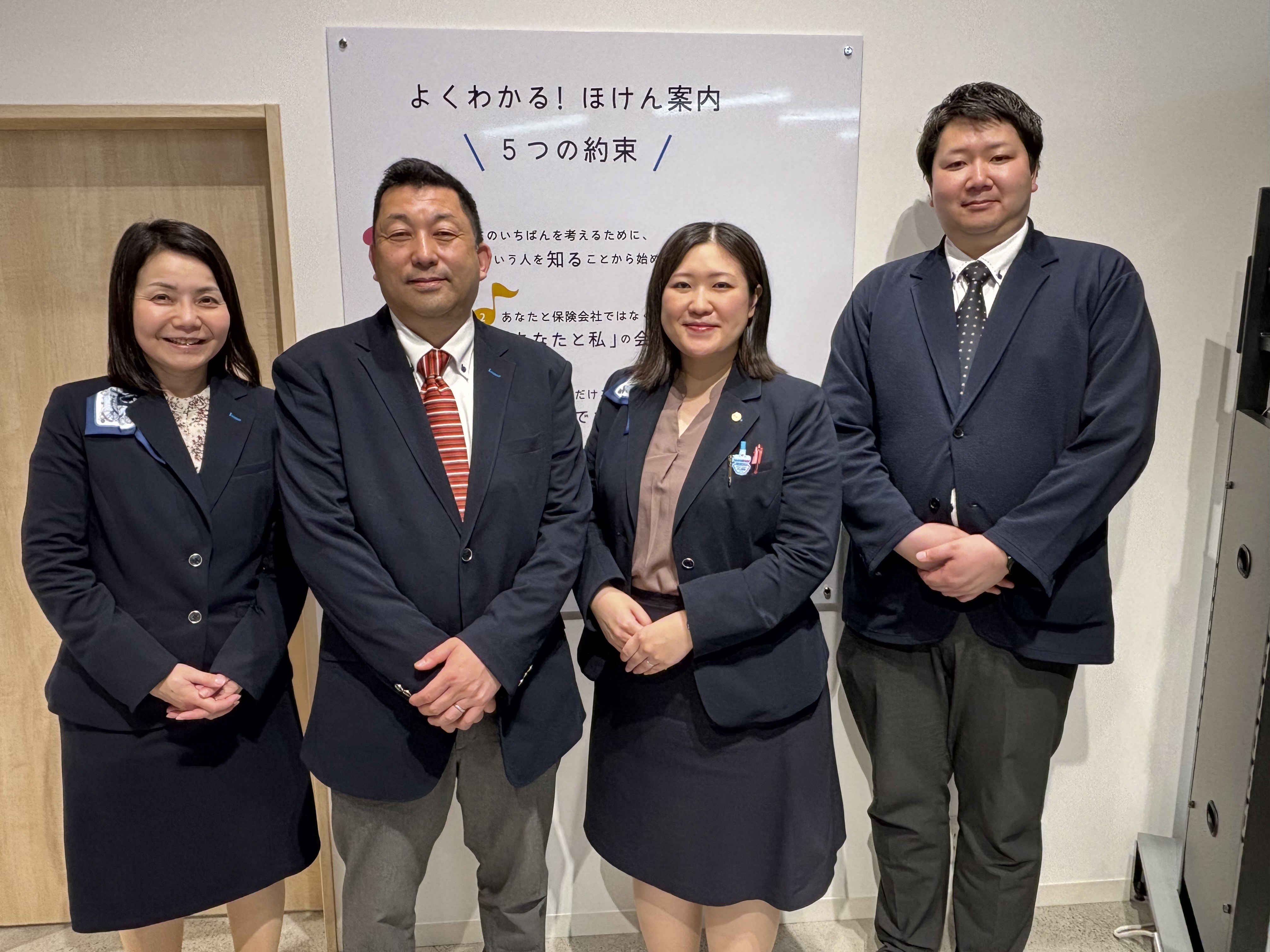 店内・スタッフの紹介02