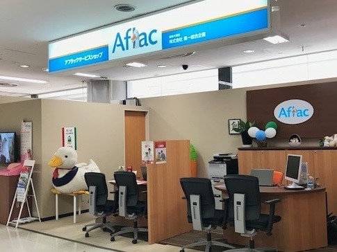 店内・スタッフの紹介01