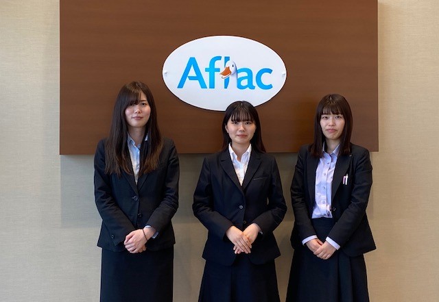 店内・スタッフの紹介02