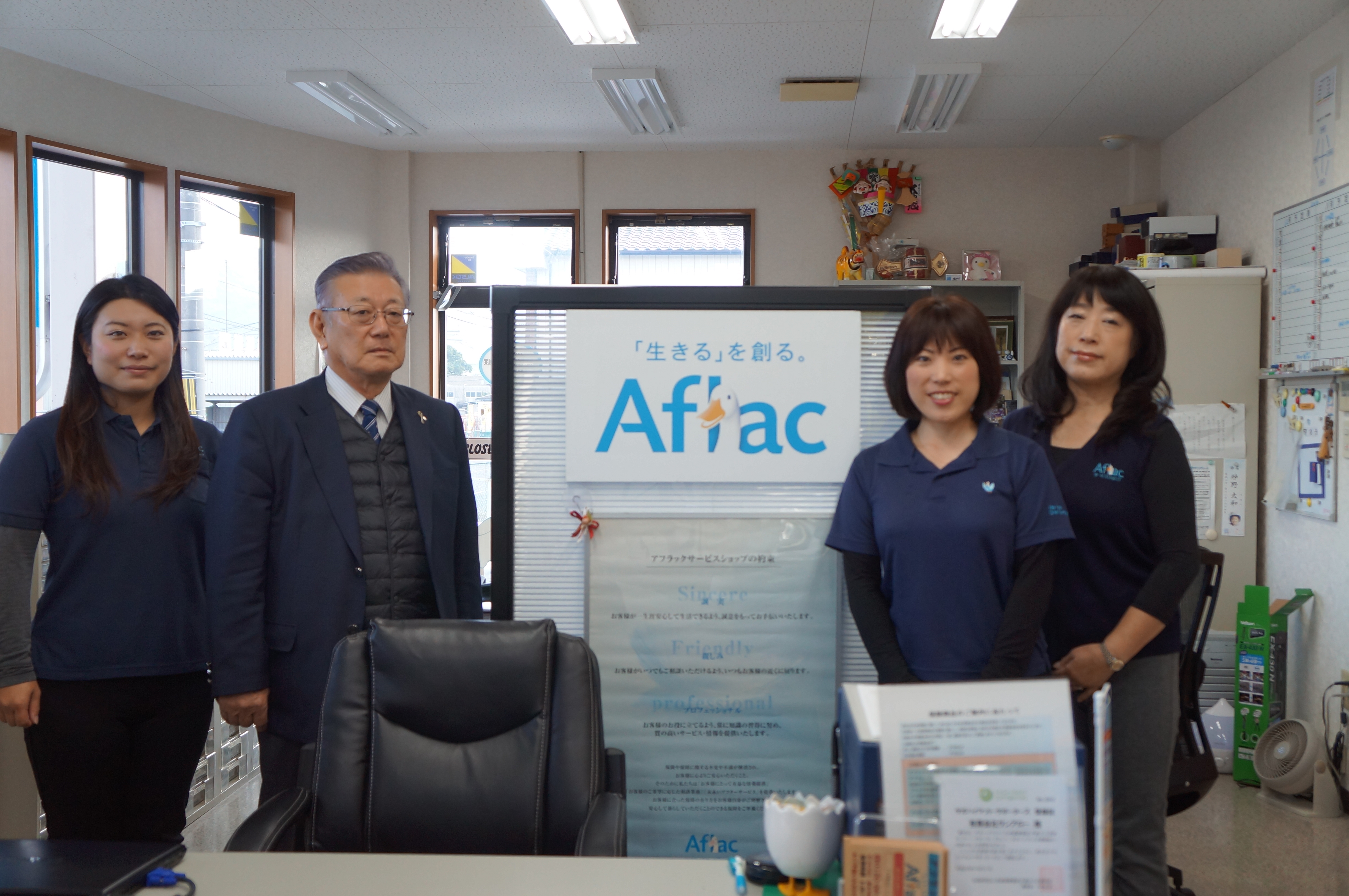 店内・スタッフの紹介02