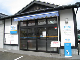 店内・スタッフの紹介01